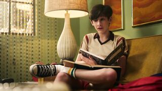 Ophelia Lovibond, Olivia Rose Keegan - Minx s01e03-04 (2022) Hot Actress Movie Scene