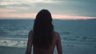 Isabela Valadeiro, Beatriz Godinho, Rita Loureiro - Until Life Do Us Part (Até Que a Vida Nos Separe) s01e01e04e08 (2022) Hot TV Movie Scene