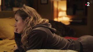 Maud Baecker, Isabelle Vitari, Nadia Roz - L'amour presque parfait s01e01-06 (2022) Naked TV Show Scene