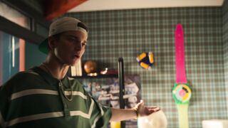 Raïka Hazanavicius, Anne Azoulay, Camille Dochez sexy - The 7 Lives of Lea s01t02-06 (2022)