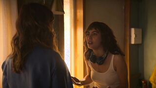 Raïka Hazanavicius, Anne Azoulay, Camille Dochez sexy - The 7 Lives of Lea s01t02-06 (2022)