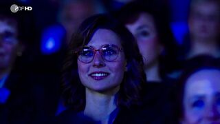 Svenja Jung, Luise Befort - The Palace (Der Palast) s01e01-06 (2022) Naked TV Series