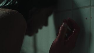 Carol Castro, etc - Insânia s01e03-04 (2022) Nude TV