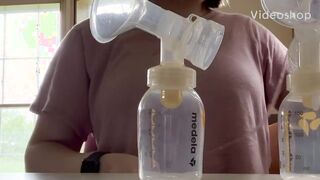 Packing Bottles of Milk with Hefty Inborn Milk Cans