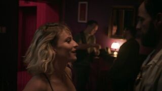 Paulette Hernandez, Mar Mediante - El Rey de la Fiesta (2021) nude scene