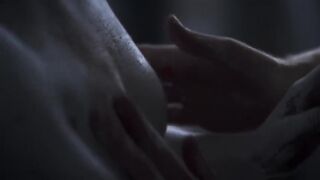 Karolina Kosielak nude - Pigmalion i Galatea (2020) topless scene