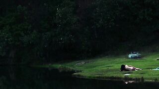 Iazua Larios, Gimena Gomez - Carreteras (2013) topless scenes