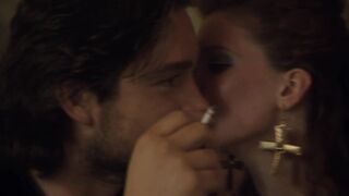 Janina Isabell Batoly - Im Angesicht des Verbrechens s01e07 (2010) topless video