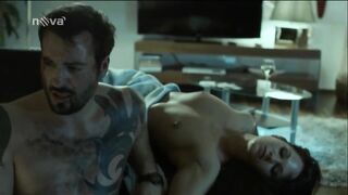 Michaela Travnickova - Atentat s01e05 (2015) nude video