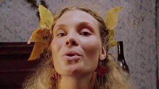 Barbora Nimcova - Cesta z mesta (2000) naked movie scene