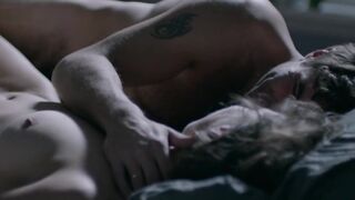 Carola Sigg, Wiebke Frost - Millionen (2013) naked scenes