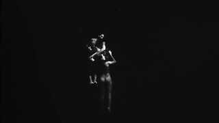 Ines Mariana Moitas - Corrente (2008) topless movie scene