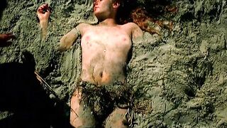 Joanna Pokojska nude - Siec (2003)