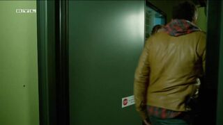 Karin Hanczewski - Alarm für Cobra 11 s19e02 (2013) naked scenes