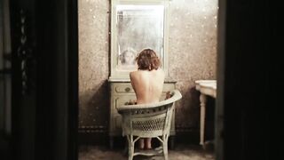 Sylvia Kristel - Alice ou la derniere fugue (1977) nude scenes