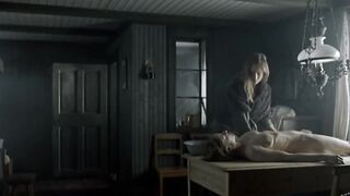 Julia Jentsch nude, Susanne Lothar naked - Schneeland (Snowland) (2005) Explicit Nudity