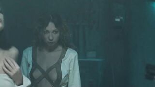 Oksana Borbat, Xeniya Fesenko, Amanda Righetti - Return to House on Haunted Hill (2007) naked actress