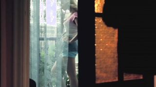 Alena Alimova nude - Konchyena (2010)