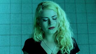 Alice Dwyer - Freischwimmer (2007) nude movie scene