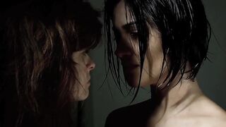 Gabriela Vergani, Dani Dams naked - Ontem (2010) lesbain sex nude movie scenes