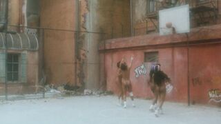 Tatjana Simic, Amanda Redington, Chantal Kempen - Flodder in Amerika! (1992) nude actress