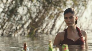 Katarina Ivanovska - The Third Half (Treto poluvreme) (2012) topless actress