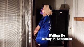 Madeline Merritt, Caroline D'Amore, Kelly Donohue - American Idiots (2013) topless video