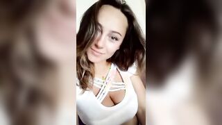 I am very horny and want to fuck