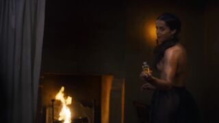 Amrita Acharia, Kiruna Stamell nude - The Serpent Queen (2022)  s01e02