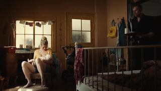 Hilde Dalik nude - Alles finster (2022)  s01e04