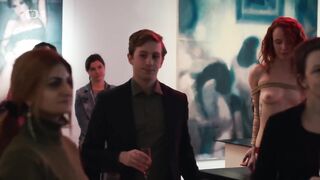 Petra Hrebickova nude - Pozadi udalosti (2022) s01e01