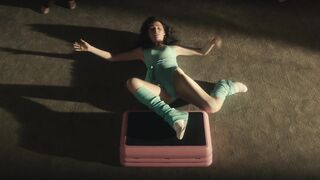 Rose Byrne hot scene - Physical (2022) s02e10