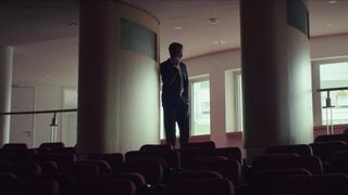 Seyneb Saleh nude -MG (2022) s01-e01