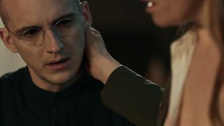 Signe Egholm Olsen nude - Klienten (2022)