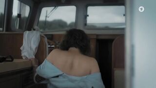 Wendy Güntensperger hot - WaPo Bodensee (2022) s07e02