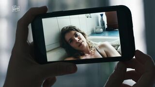 Kate Molchanova, Thea Rasche sexy - Himmel & Erde Sonnenblumen im Februar (2022)