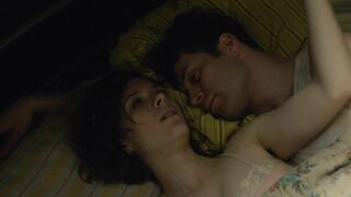 Liv Lisa Fries sexy - BB (2022) s04-e02