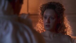 Ludivine Sagnier, Samantha Morton hot - The Serpent Queen (2022)  s01e04 (hisorical)