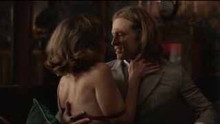 Maura Grace Athari nude - Interview with the Vampire  (2022) s01e03 Topless Short Scene