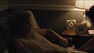 Elizabeth Banks, Sigourney Weaver nude - Call Jane (2022)