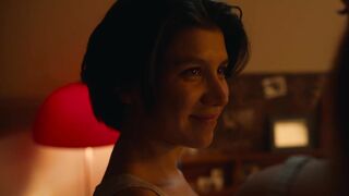 Giannina Fruttero, Meritxell Calvo, Carla Linares nude - Smiley  (2022) s01-e04-07 Lesbian