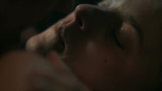 Marie Zabukovec, Megan Northam nude - Notre-Dame s01e01e04e05 (2022)