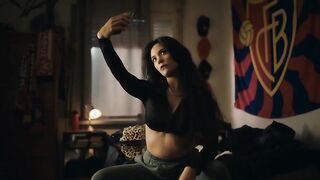 Meryl Marty, Jessica Matzig naked - Die Beschatter (2022) s01e01e04 German Hot TV Sgiw Scenes