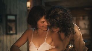 Naemi Florez, Amy Benkenstein sexy - Das Haus der Träume  (2022) s01e01-04