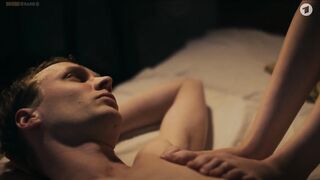 Maike Elena Schmidt, Mercedes Müller nackt - Bon Alte Freunde, neue Feinde (2023)  s01e02e06 Nude & Sex scenes