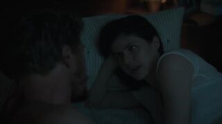 Alexandra Daddario sexy - Anne Rice's Mayfair Witches (2023)  s01-e01 Bedroom Scene