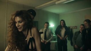 Nikola Kastner, Nina Gnädig, Stephanie Schadeweg nackte - German Crime Story Gefesselt (2022-2023) s01e01-04 Sex Scenes