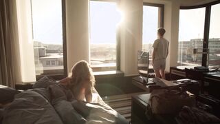 Anke Engelke, Petra Schmidt-Schaller nackte - Tödliche Geheimnisse - Das Versprechen (2020)