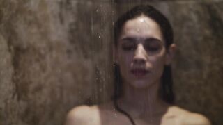 Camila Flamenco naked - Mía (2020) Hot topless (FF) pregnant scene