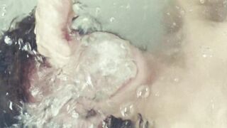 Magdalena Lermer nackte - Kreise laufen (2020)